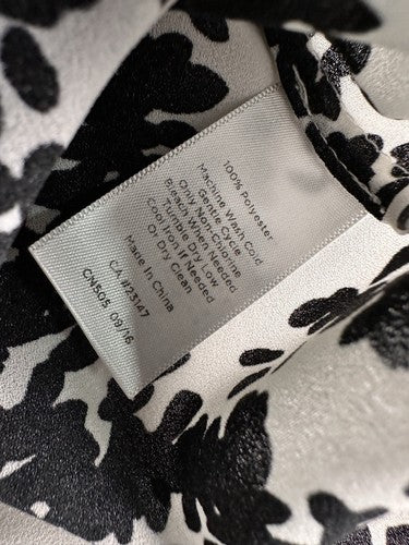 Talbots Top Small Petite Tie Hem Long Sleeve Floral Print Blouse Long Sleeve SP
