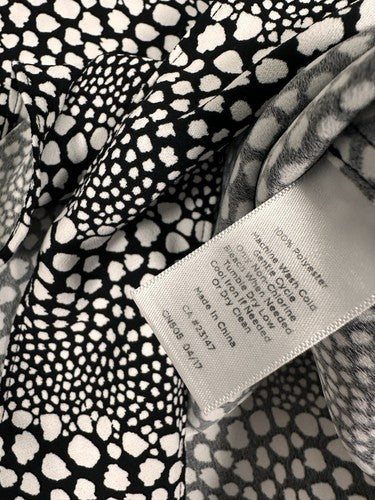 Talbots Top Size Large Petite Black White Print Tie Hem Womens Blouse LP