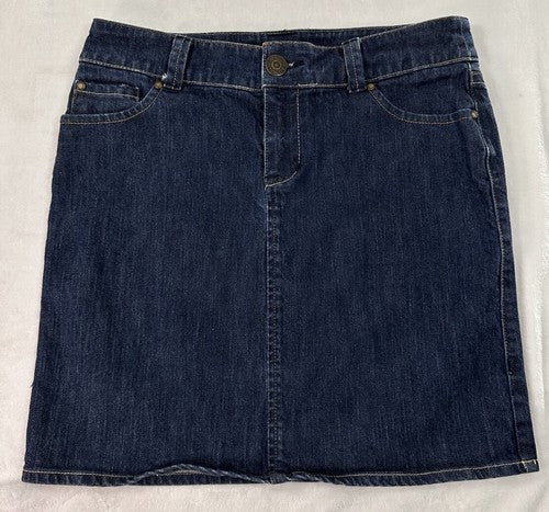 York & Company Denim Skirt Size 8 Dark Blue Jean Womens Pockets NEW