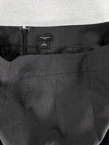 Ann Taylor Skirt 4 Summer Weight Wool Gray Pencil Read Zip Knee Length Lined