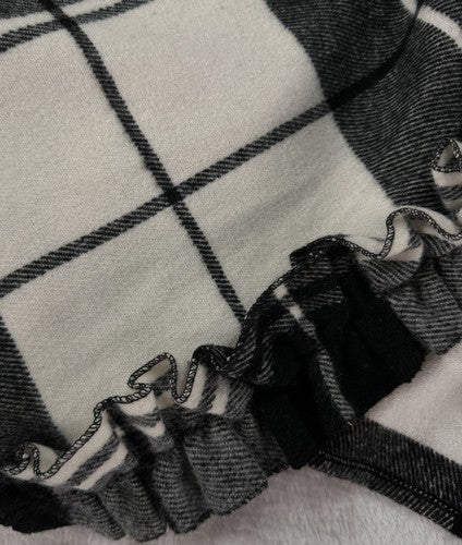 Talbots Ruana Medium Large Ruffle Plaid Poncho Wrap Black White Wool Blend