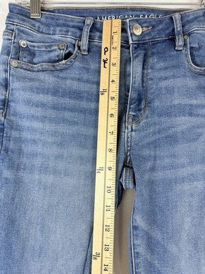 American Eagle Low Rise Flare Jeans 6 Short Blue Womens