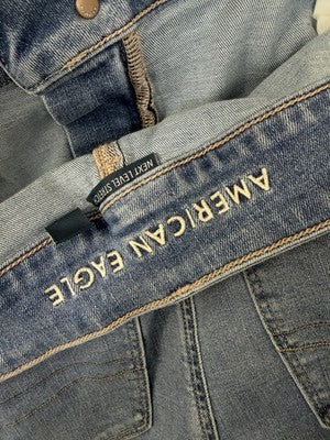 American Eagle Artist Crop Jeans 20 Womens Blue