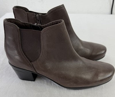 Clarks Womens Shoes 8.5 Leather Booties Brown Emslie Noreen New