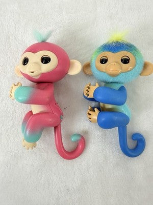 WowWee Fingerlings Interactive Baby Monkeys Lot 2 Pink Blue