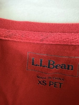LL Bean Long Sleeve T Shirt Women XS Petite Red Mountains Logo