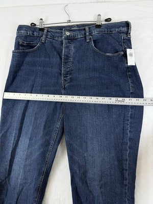 Old Navy Sky Hi Straight Leg Jeans 16 Button Fly Extra High Rise Blue Women NEW
