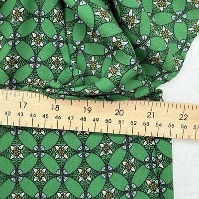 Max Studio Top Medium Blouse Flutter Sleece Green Print Womens