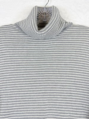 LL Bean Sweater Womens Medium Petite Cashmere Cotton Blend Turtleneck Gray