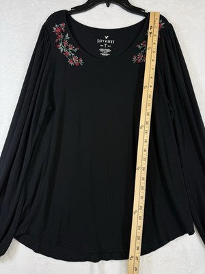 American Eagle Soft Sexy T Black Long Sleeve Flowers Embroidered Large Womens