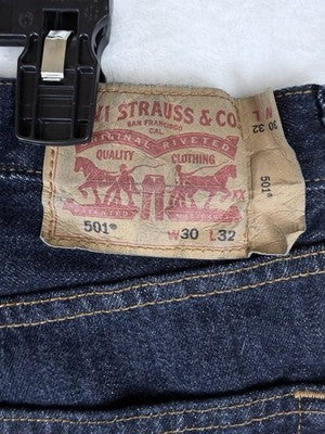 Levis 501 Jeans Mens Button Fly 30x32  Dark Blue Straight Leg