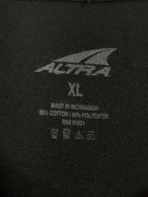 Altra Running T Shirt Mens XL Black Short Sleeve Stay Out There Crew Neck Tee