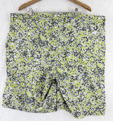 Greg Norman Attack Life Golf Shorts Mens 44 Green Black Print 11”