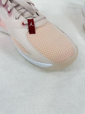 Jordan Heir Series 14.5 Womens Treat Yourself Pink Basketball Shoes Sneakers New