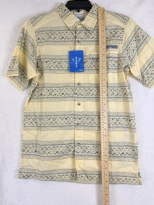 Columbia PFG Shirt Small Mens Short Sleeve Fishing Wild Cast Camp Button Up New