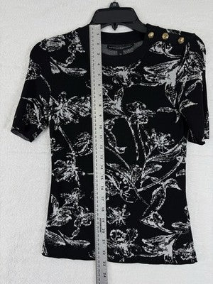 White House Black Market Sweater XS Short Sleeve Floral Gold Buttons Womens