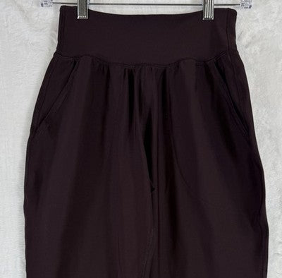 Old Navy Powersoft Leggings XS Petite Burgundy Womens XSP High Rise Joggers