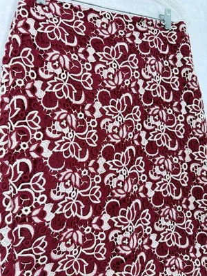 Talbots Skirt Size 4 Red White Floral Crochet Pencil Knee Length Red White