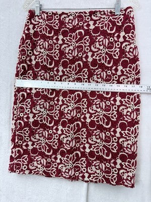 Talbots Skirt Size 4 Red White Floral Crochet Pencil Knee Length Red White