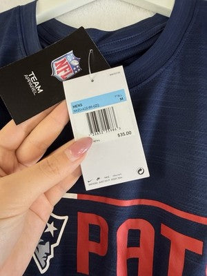 Nike New England Patriots T Shirt Mens Medium Short Sleeve Dri Fit NFL New