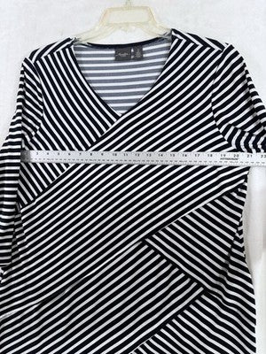 Chicos Travelers Tops Size 2 Large Navy Blue Striped Asymmetrical  3/4 Sleeve