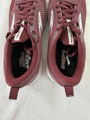 Brooks Revel 4 11.5 Mens Burgundy Red Running Shoes Sneakers D