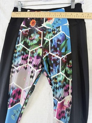 Betsey Johnson Leggings Medium Black Floral Workout Gym Capri