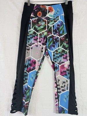 Betsey Johnson Leggings Medium Black Floral Workout Gym Capri