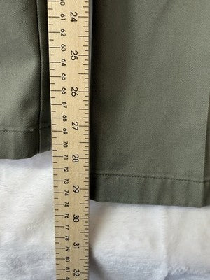 LL Bean Double L Chinos 34x29 Pants Green Pleated Comfort Waist Wrinkle Free Men