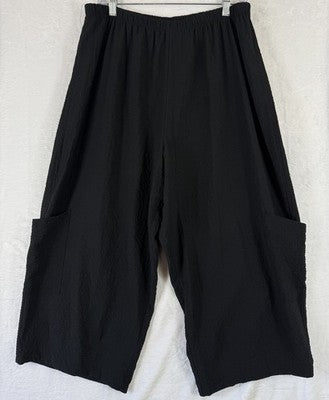 Habitat Clothes To Live In Large Cropped Pants Black Artsy Art To Wear Womens