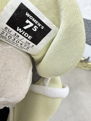 Kuru Shoes Womens 7.5 Wide Flex Via Dove Gray Sneakers Plantar Fasciitis New