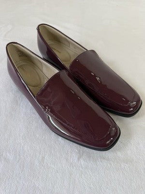 Lands End Classic Patent Leather Loafer 8 Womens Shoes Slip On Burgundy Red
