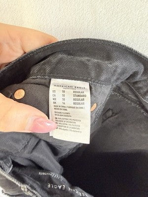 American Eagle High Rise Girlfriend Jeans Women Size 10 Black Distressed