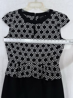 Tahari Dress 6 Sleeveless Black White Pencil Sheath Cocktail Office Womens