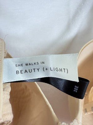 True&Co She Walks In Beauty Light Bra 38E Beige Underwire Womens