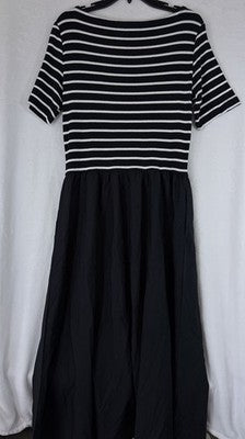 Gap Maxi Dress Large Black Striped Rib Knit Mixed Media Fit & Flare New NWT
