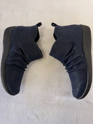 Clarks Cloud Steppers 9 Womens Booties Navy Blue Shoes Womens