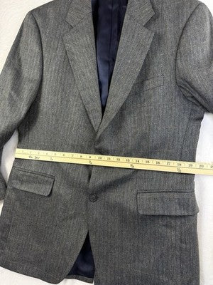 Jos A Bank Blazer 39R 100% Silk Gray Herringbone Windowpane Plaid Mens Jacket