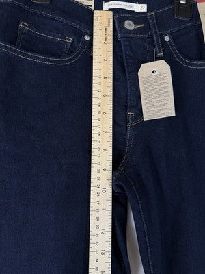 Levis Jeans Women Size 27 314 Shaping Straight Leg 27x30 Dark Blue Levi’s NWT