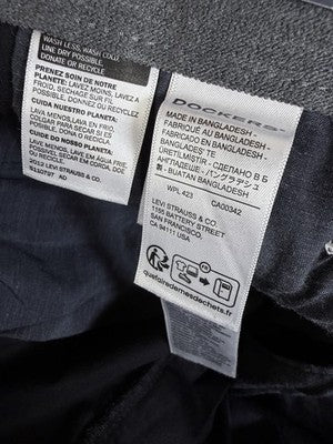 Dockers Signature Pleated Khaki Pants 32x32 Mens Black New NWT