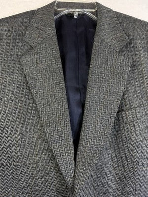 Jos A Bank Blazer 39R 100% Silk Gray Herringbone Windowpane Plaid Mens Jacket