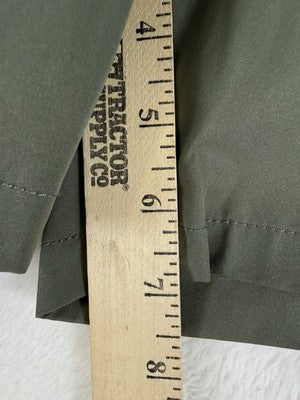 J Crew Tech Shorts Mens 28 Green 7” Inseam New NWT