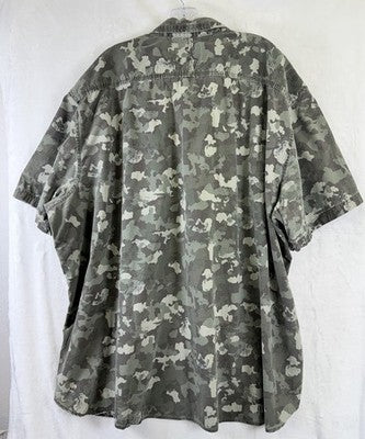 Northwest Territory Mens Short 4XL Camo Green Short Sleeve Button Up
