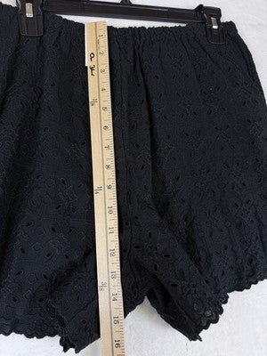 Gap Shorts Women Medium Tall Black Eyelet Pull On Lined Easy 5” New NWT