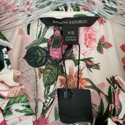 Banana Republic Top XS Sleeveless Pink Bird Floral Print Ruffle Neck New NWT