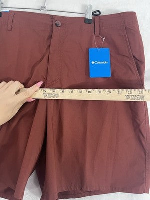 Columbia Shorts Men’s 42 Red Pine Canyon Weekend 8” Inseam NWT
