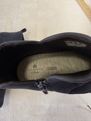 Clarks Cloud Steppers 9 Womens Booties Navy Blue Shoes Womens