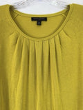 Banana Republic Sweater Women Medium Yellow 3/4 Sleeve Pleated Lightweight Soft
