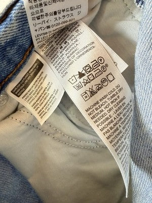 Levis Baggy Dad Jeans 30 Womens 30x30 Light Wash Blue Wide Leg High Rise
