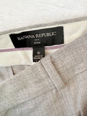 Banana Republic Ryan Fit Pants 6 Gray Womens